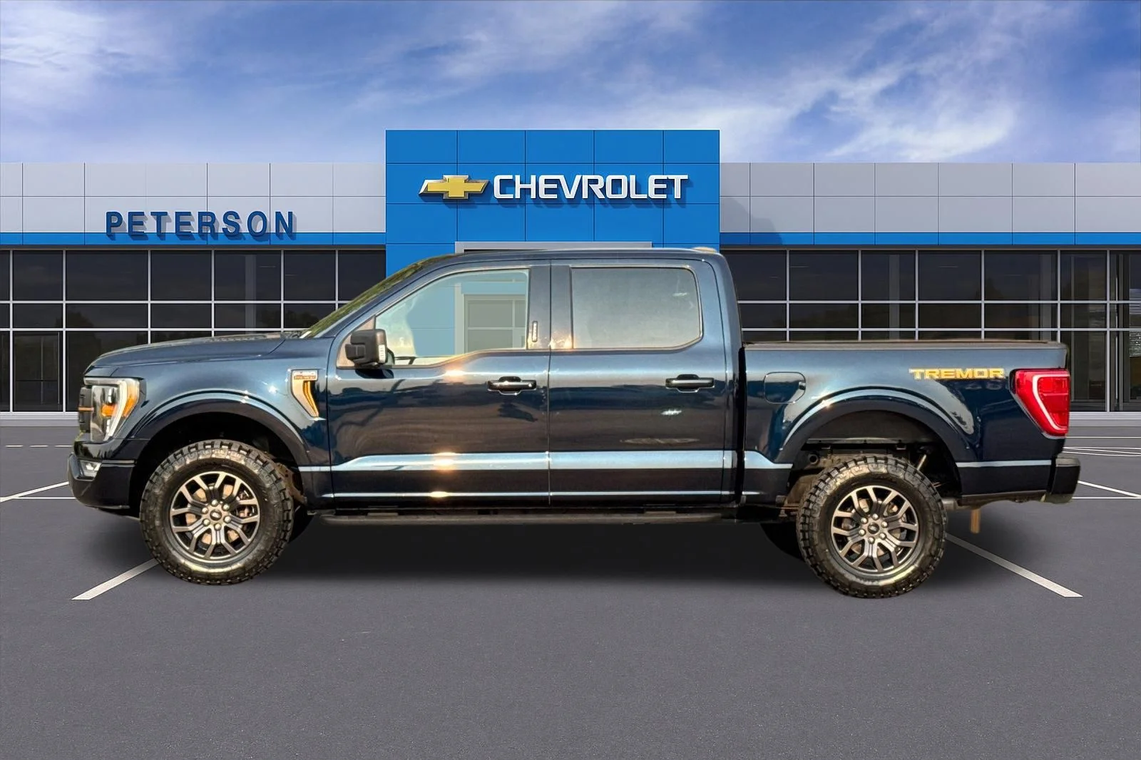 Used 2023 Blue Ford Tremor image 7