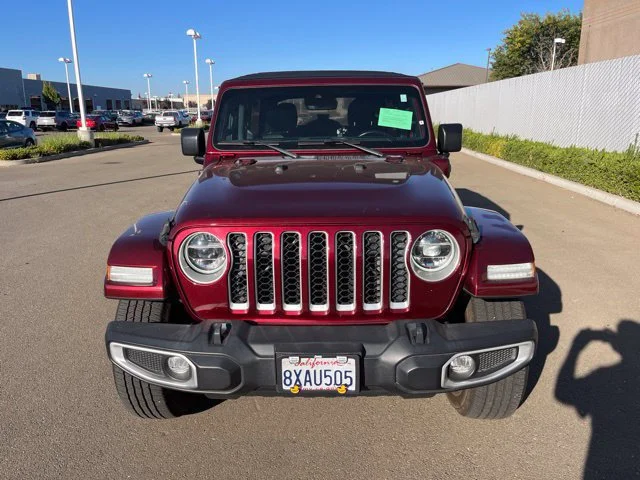 Used 2021 Snazzberry Pearlcoat Jeep Unlimited Sahara image 10