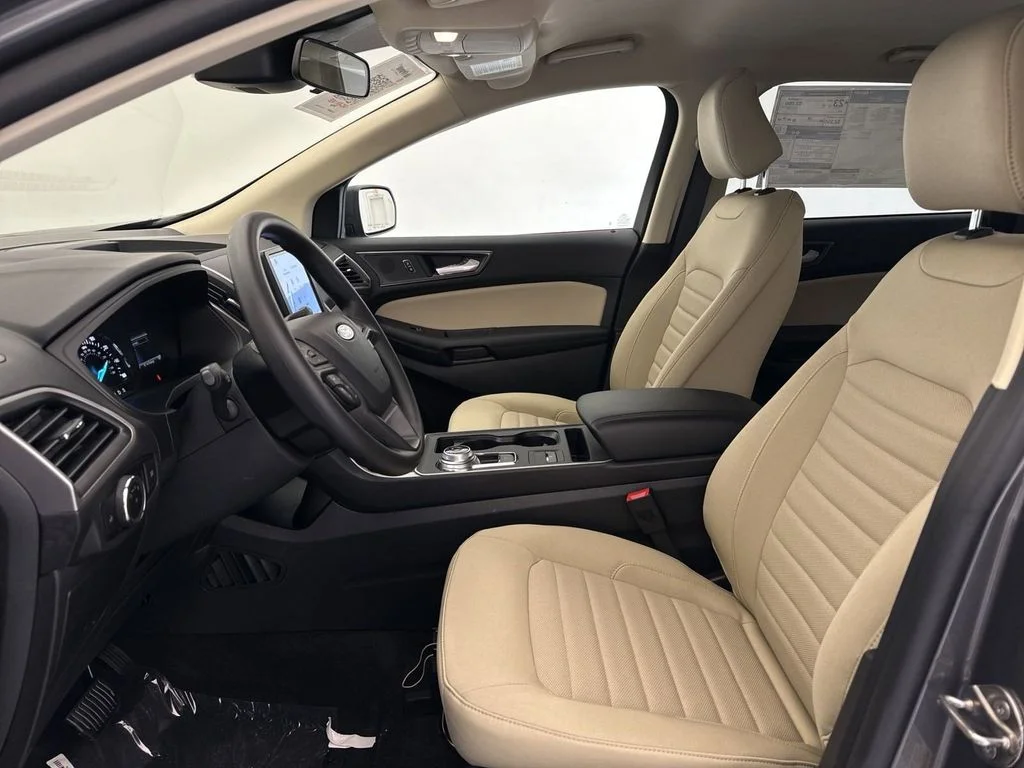 New 2024 Gray Ford SE image 21