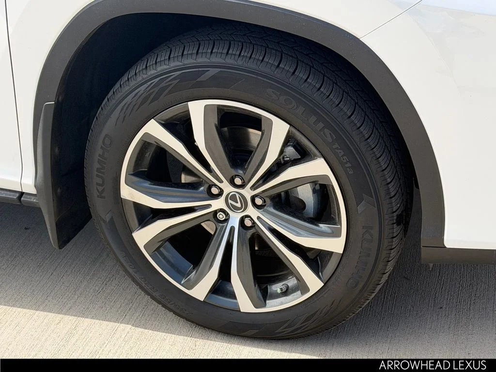 Used 2020 White Lexus 350 image 10