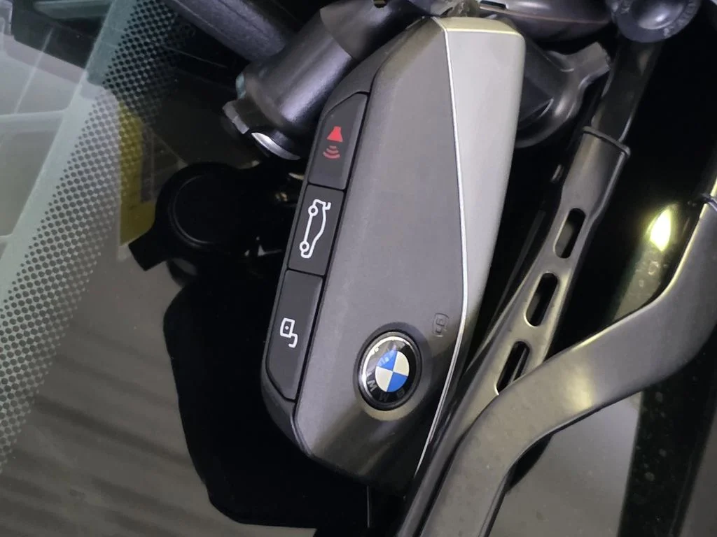 Used 2026 Black BMW sDrive40i image 26