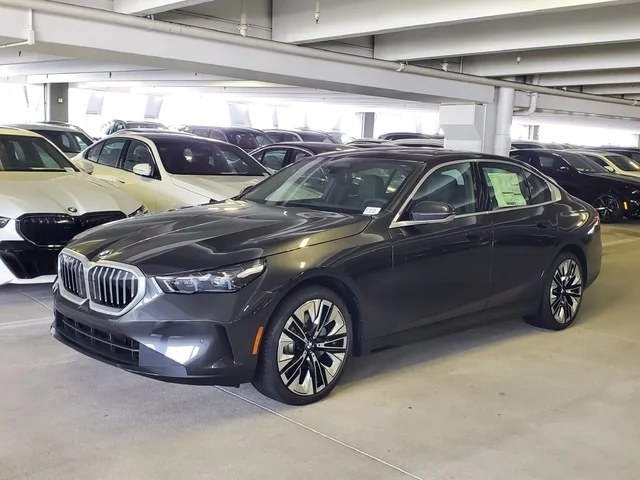 2027 BMW 5 Series 530i
