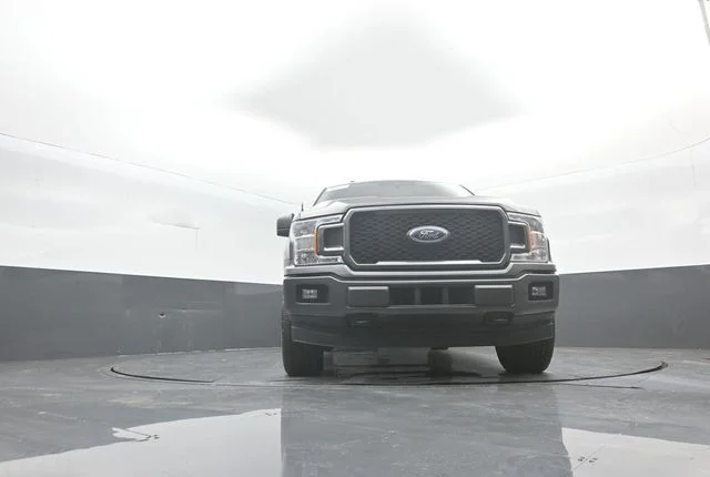 Certified Used 2019 Magnetic Ford XL image 34