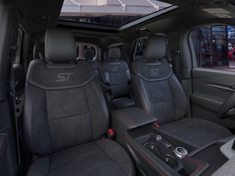 2026 Ford Explorer ST - Photo 10