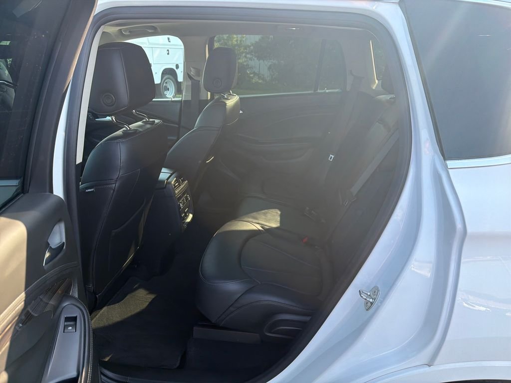 Used 2020 White Buick Essence image 14