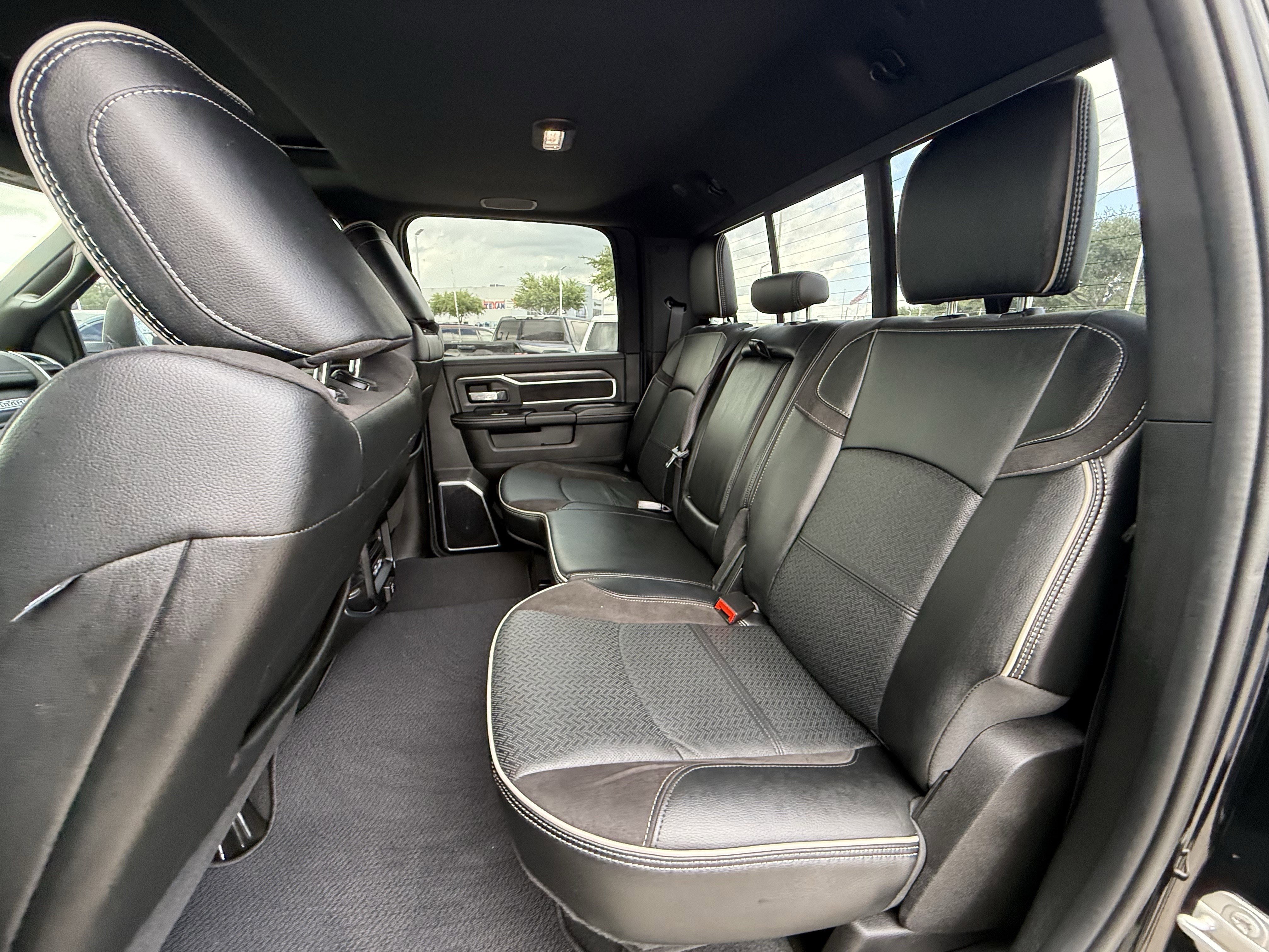 Used 2024 Diamond Black Crystal Pearlcoat Ram Laramie image 28