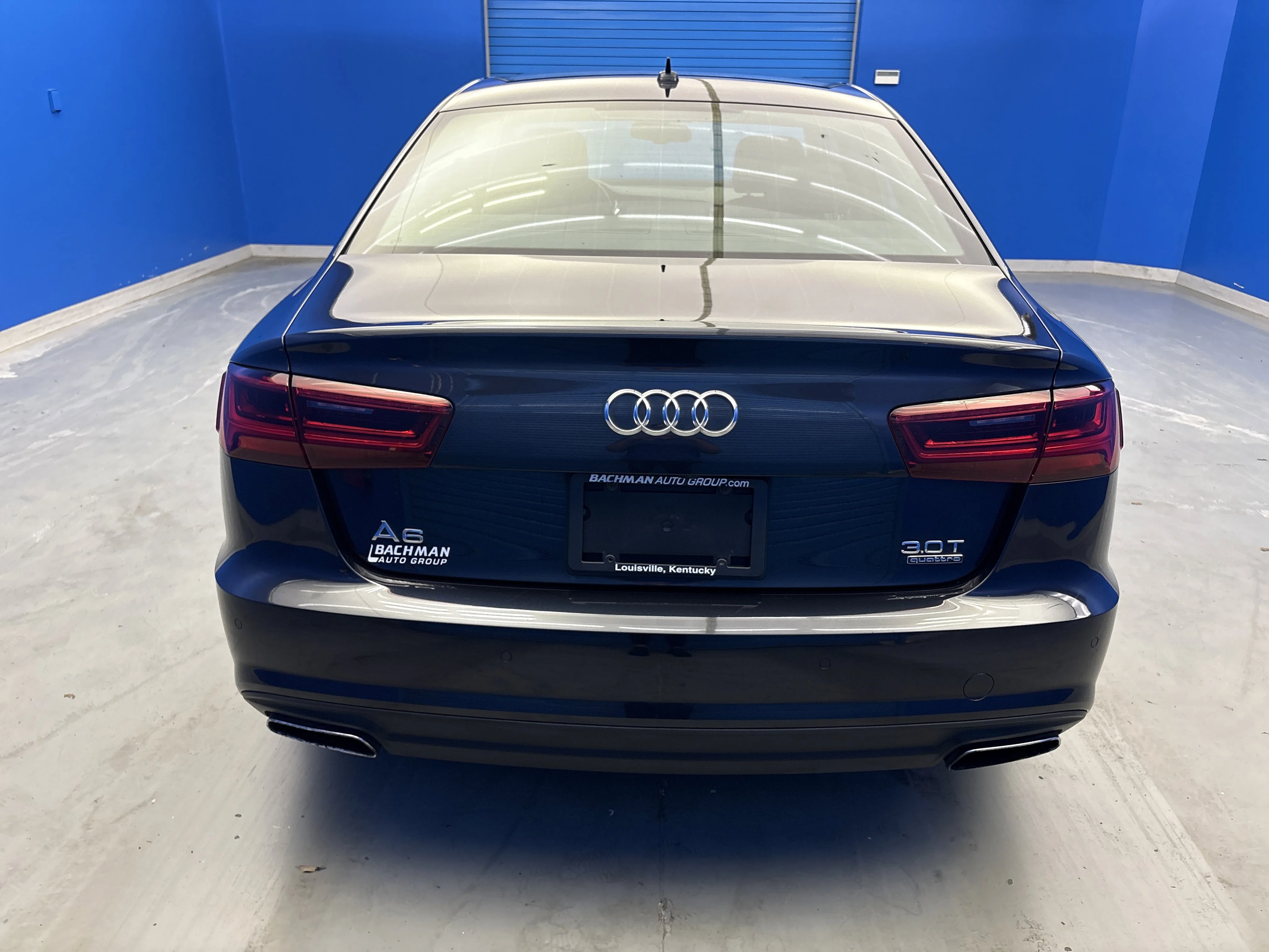 Used 2018 Moonlight Blue Metallic Audi Premium image 6