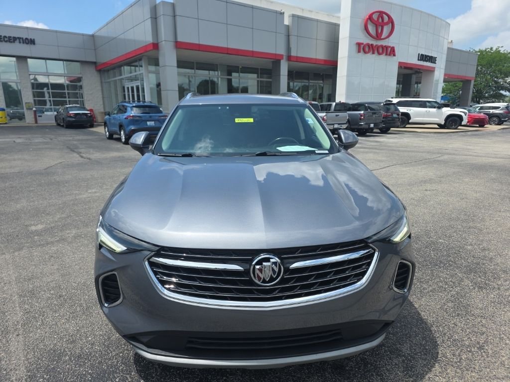 Used 2021  Buick Preferred image 2