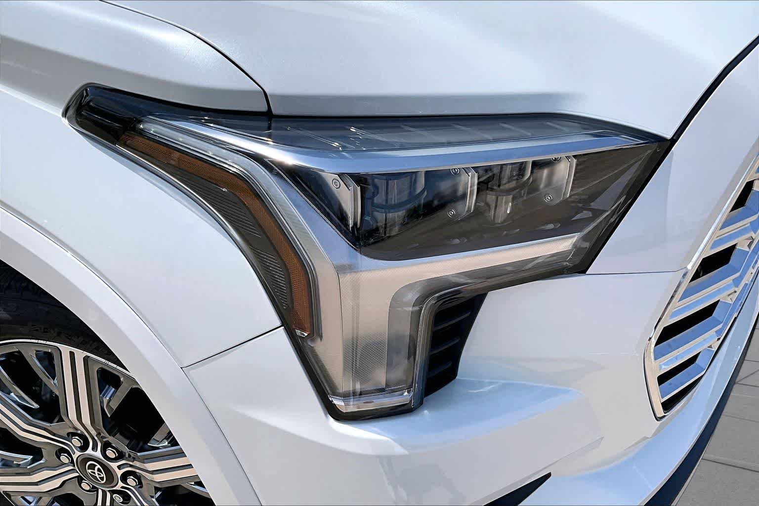 New 2026 Wind Chill Pearl Toyota Capstone image 13