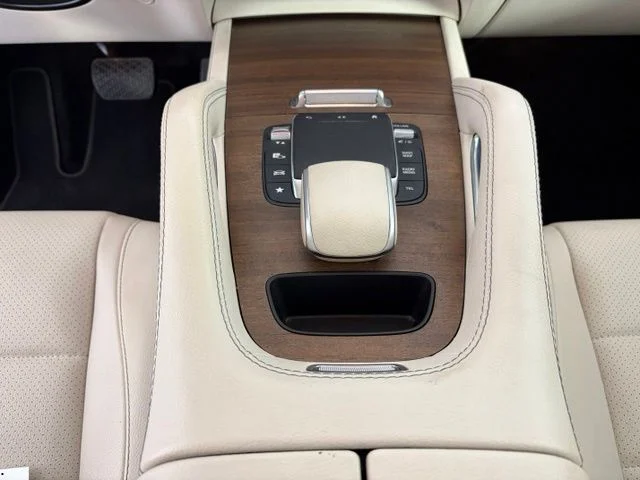 Used 2022 White Mercedes-Benz GLE 350 image 27