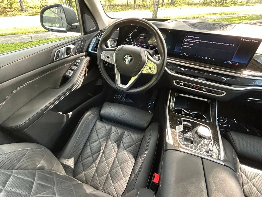 Certified Used 2025 Black BMW xDrive40i image 9