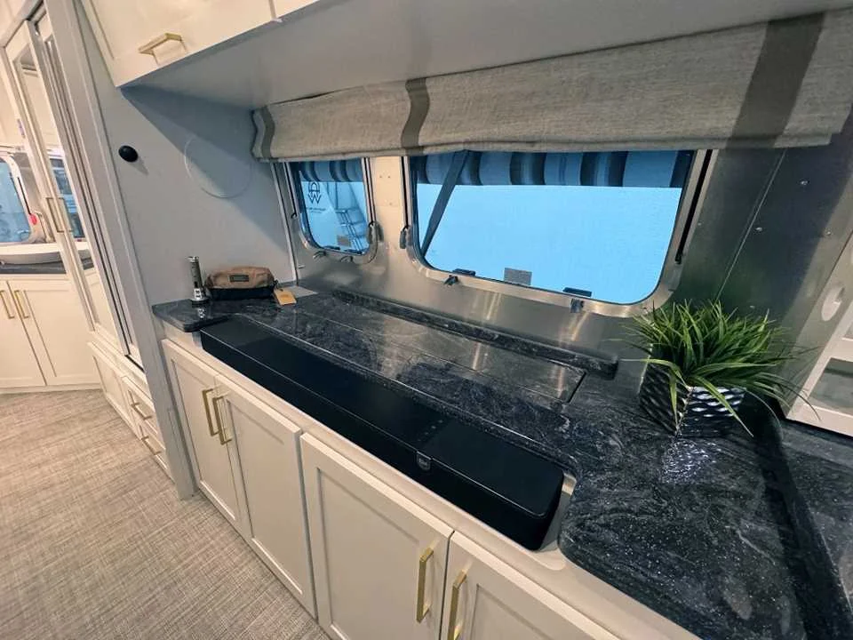New 2026 SILVER AIRSTREAM  image 23