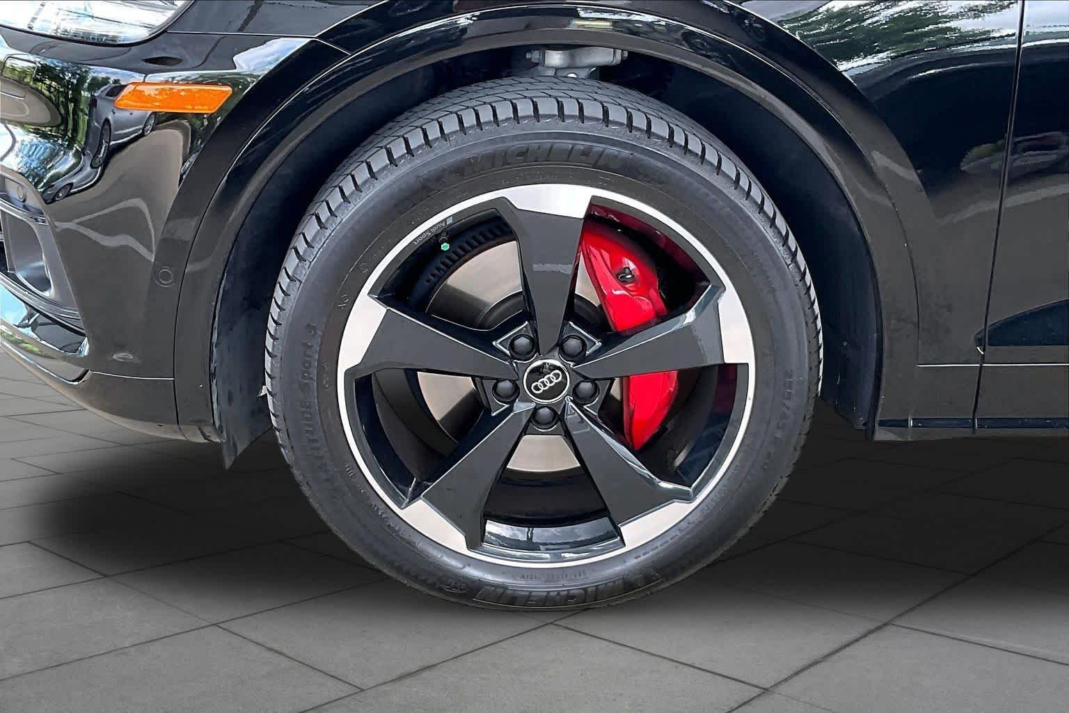 Used 2019 Mythos Black Metallic Audi Prestige image 11