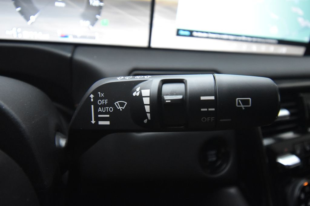 Used 2026 Alpine Metallic/Super Blk Nissan PRO-4X image 37