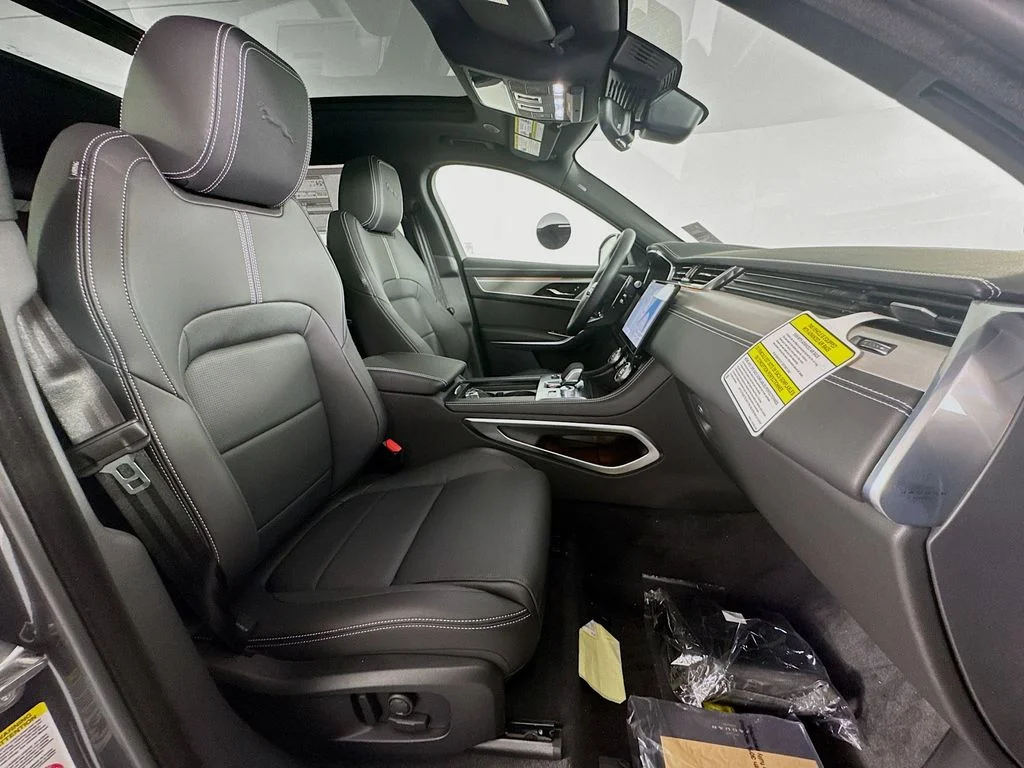 2026 Jaguar F-Pace R-Dynamic S - Photo 28