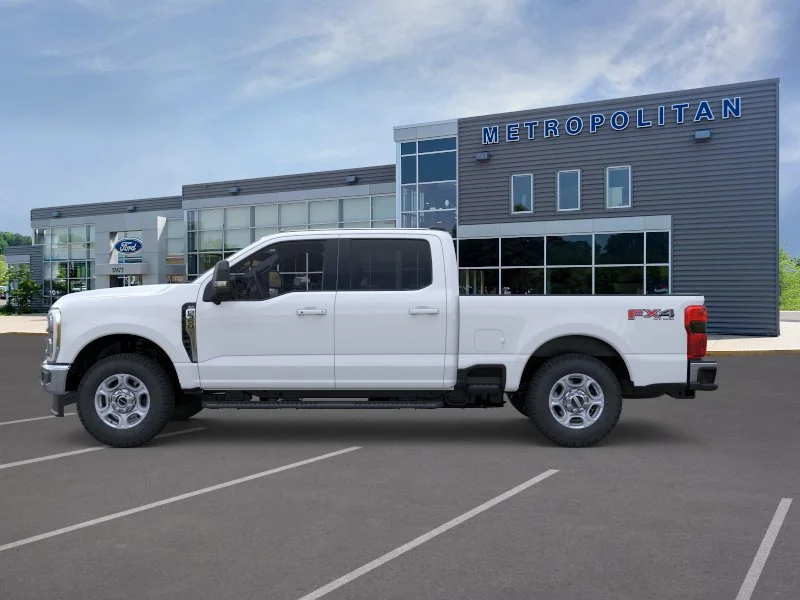 New 2026 Oxford White Ford F-350® XLT image 3