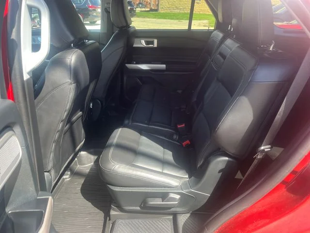 Used 2023 Red Metallic Ford Limited image 15