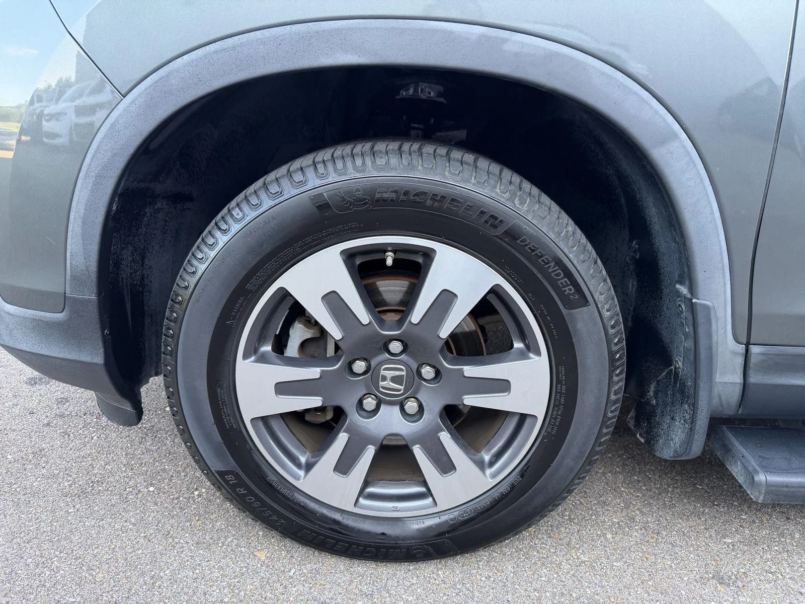 Used 2019 Forest Mist Metallic Honda RTL image 25
