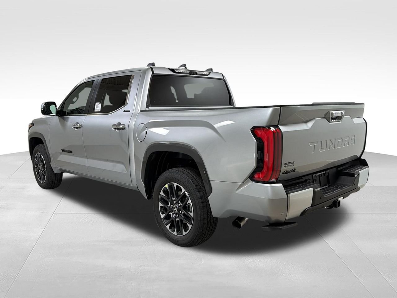 2026 Toyota Tundra Limited - Photo 7
