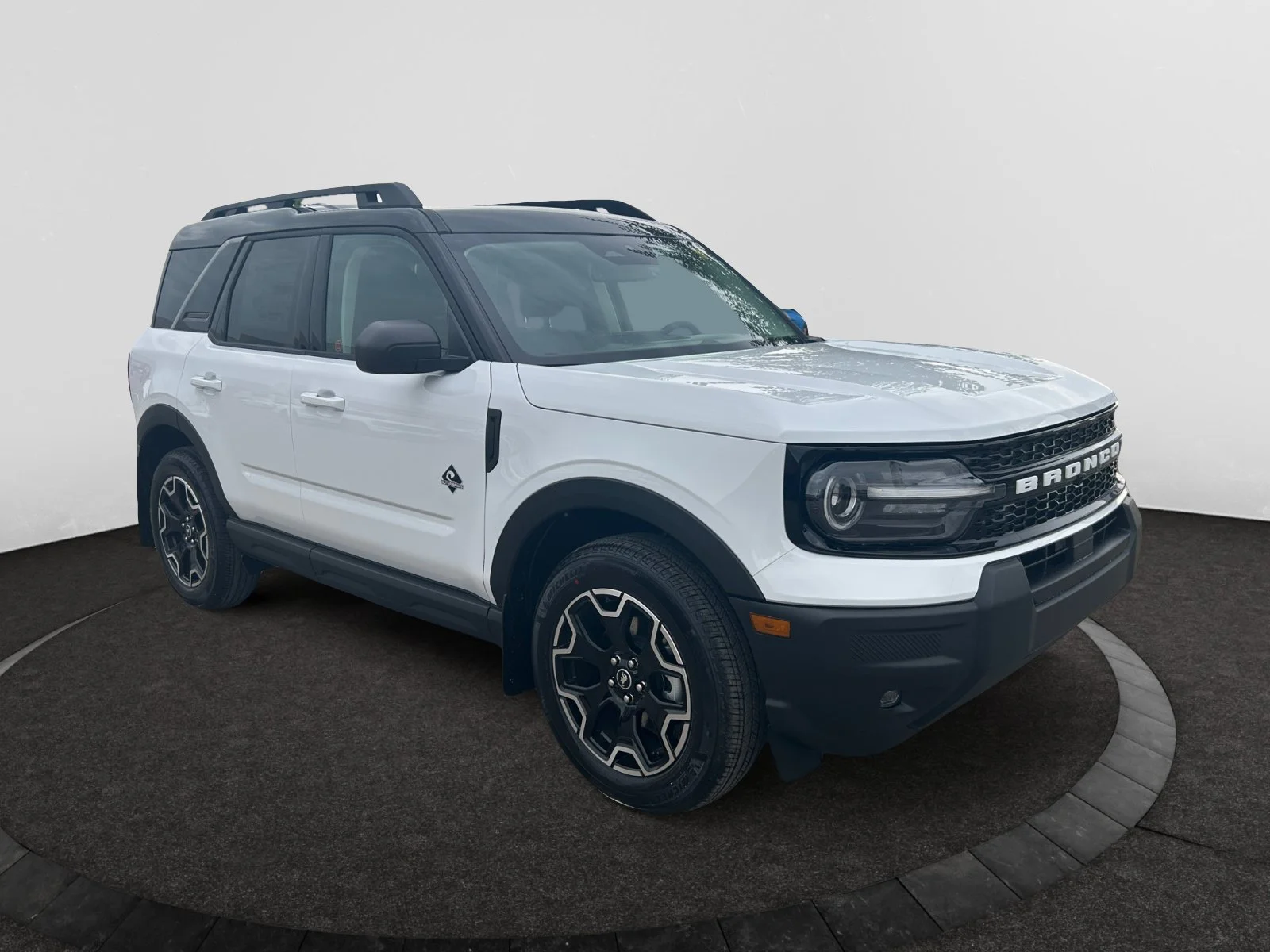 New 2026 Oxford White Ford Outer Banks image 7
