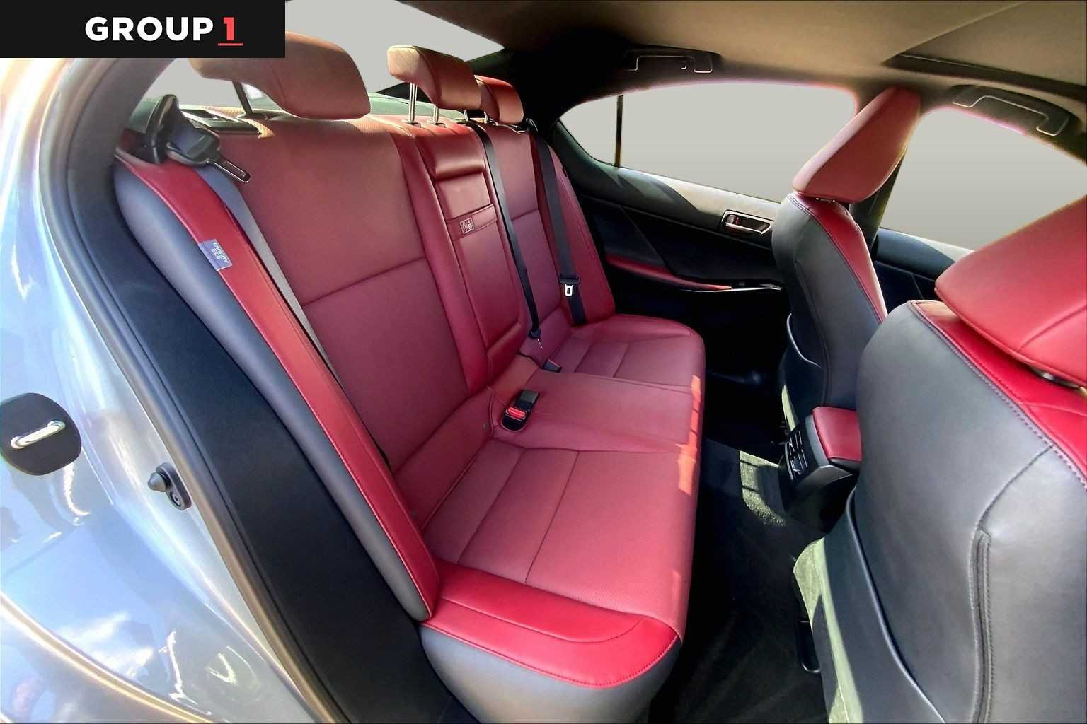 Certified Used 2025 IRIDIUM Lexus F SPORT Design image 18