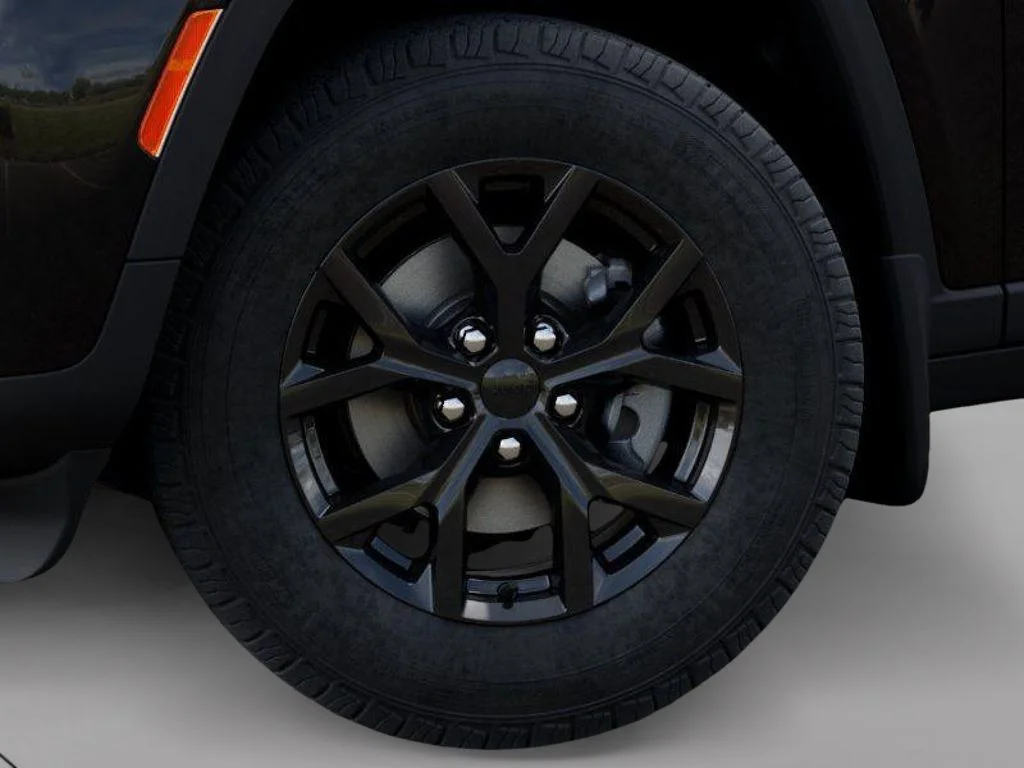 New 2026 Black Jeep Laredo Altitude image 8