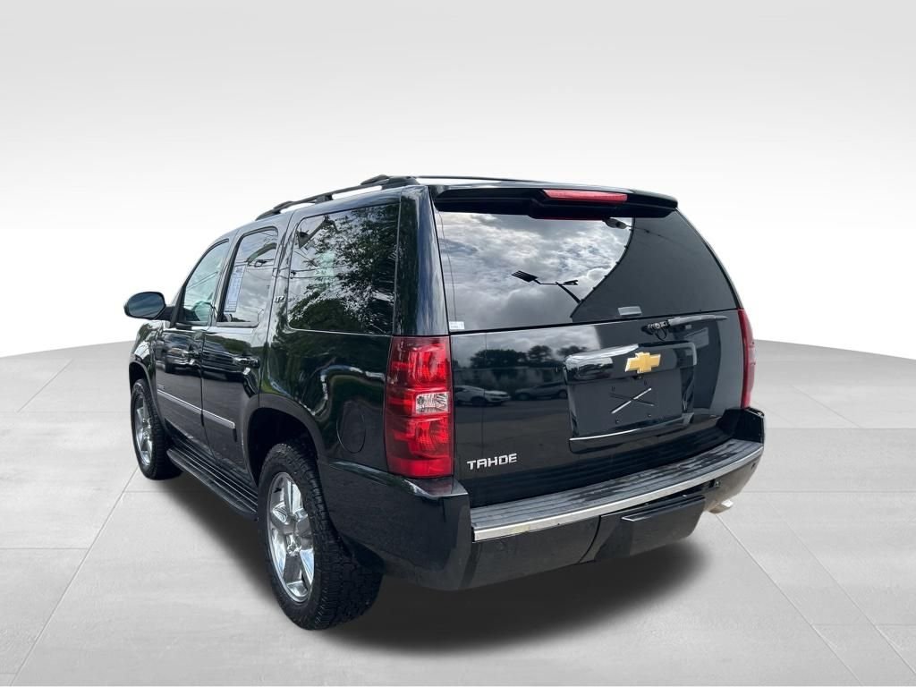 Used 2013 Black Chevrolet LTZ image 7