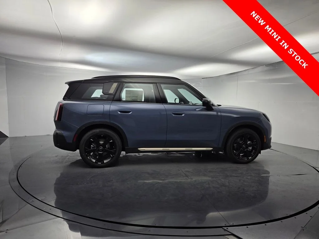 2026 MINI Countryman SE - Photo 11