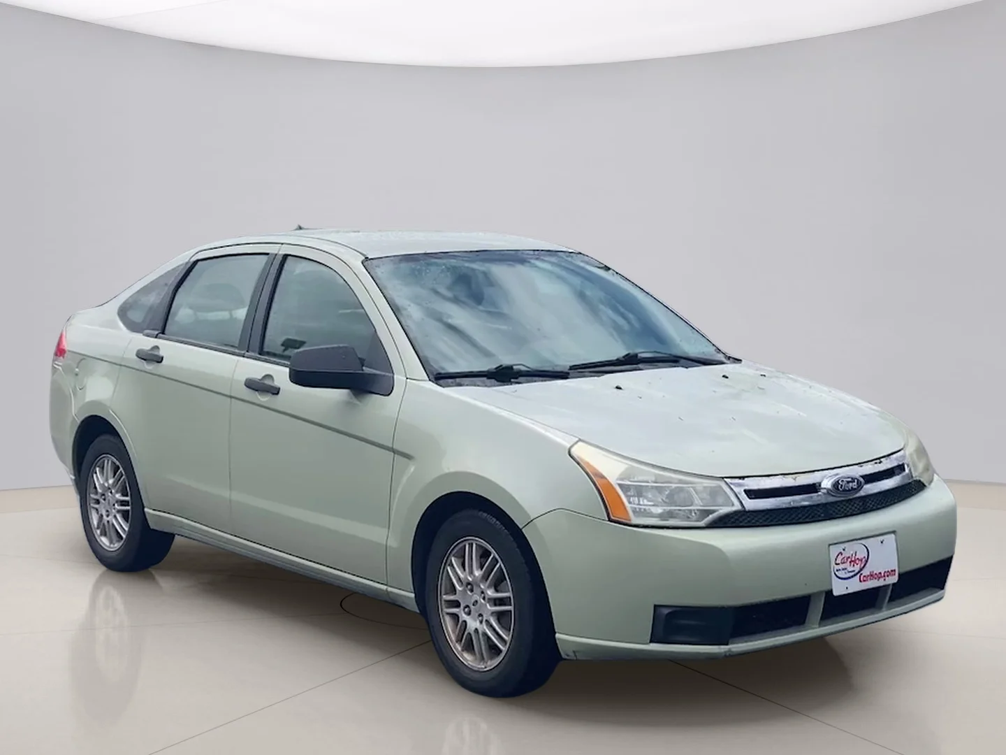 Used 2010 Green Ford SE image 7