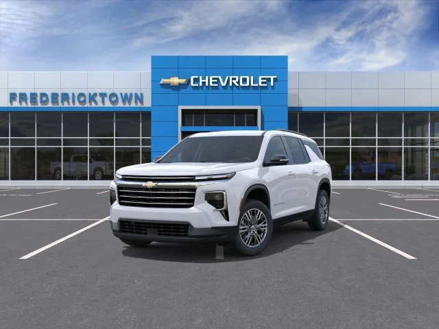 2027 Chevrolet Traverse LT - Photo 8