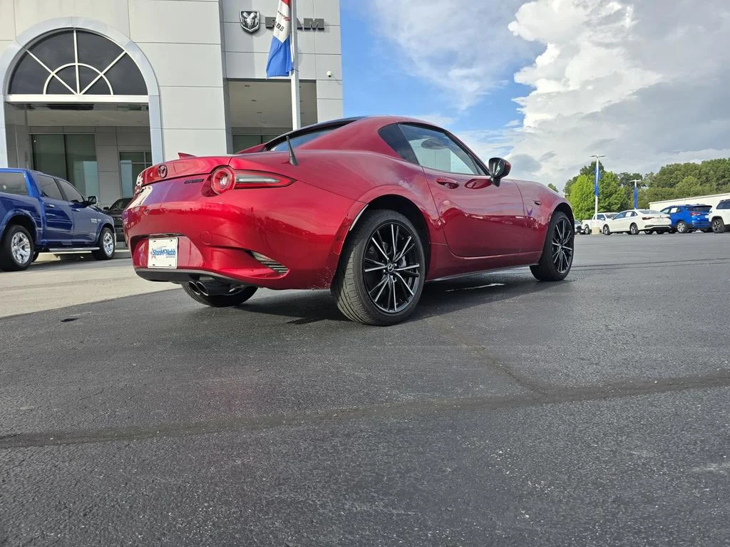 Used 2024 Soul Red Crystal Metallic Mazda Grand Touring image 17