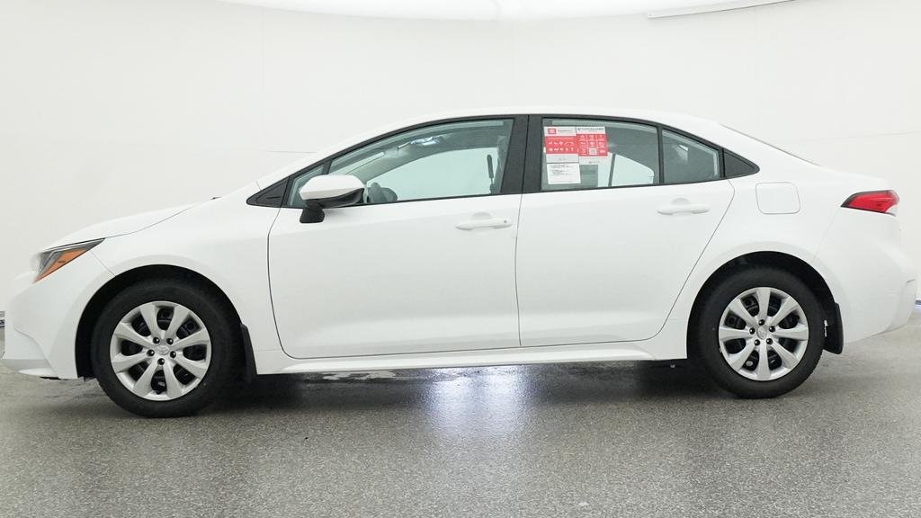 New 2026 Ice Cap Toyota LE image 2