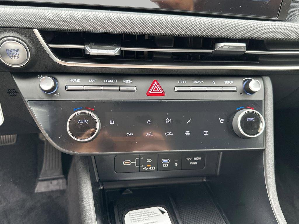 New 2026 Abyss Black Hyundai SEL Sport image 19