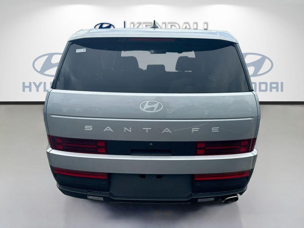 New 2027 Shimmering Silver Hyundai SE FWD image 5