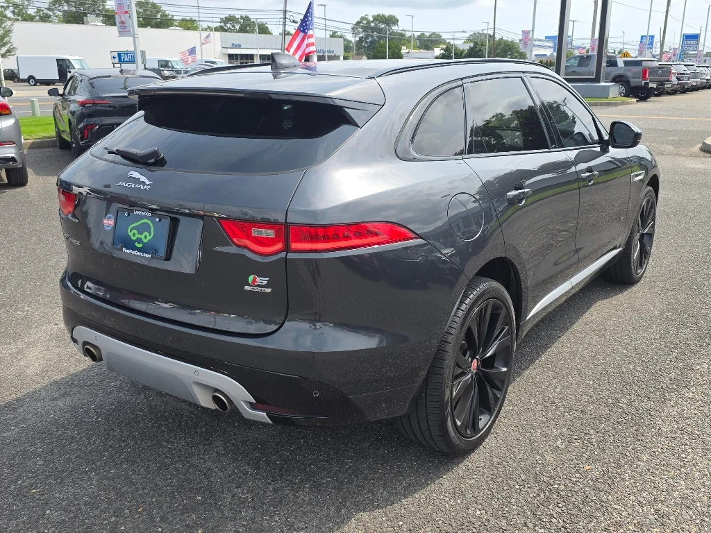Used 2019 Black Jaguar S image 16