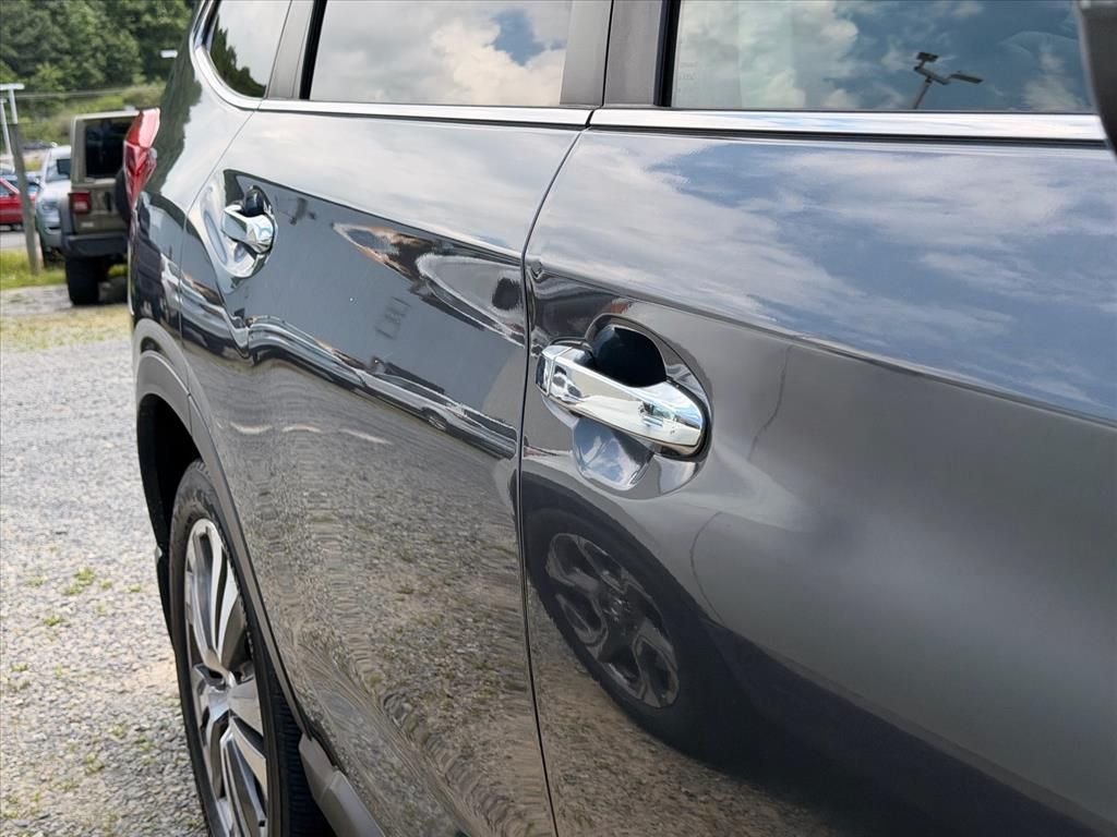 Used 2021 Gray Subaru Touring image 13