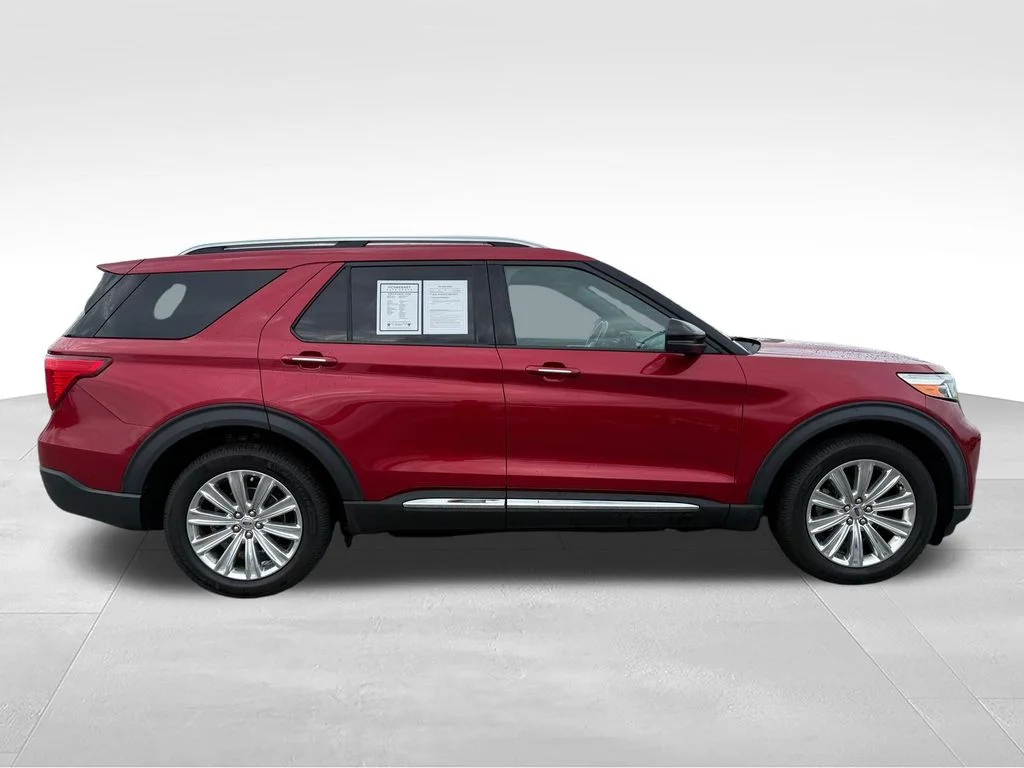 Used 2020 Red Ford Limited image 30