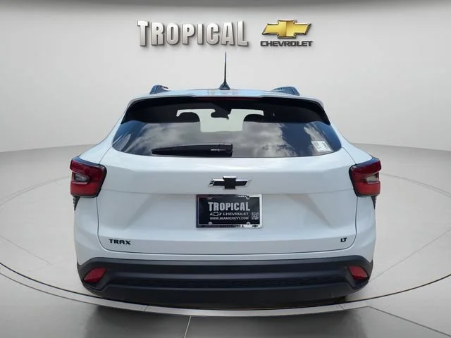 New 2026 Summit White Chevrolet LT image 4