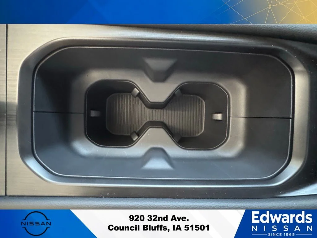 2025 Nissan Kicks SV AWD - Photo 29