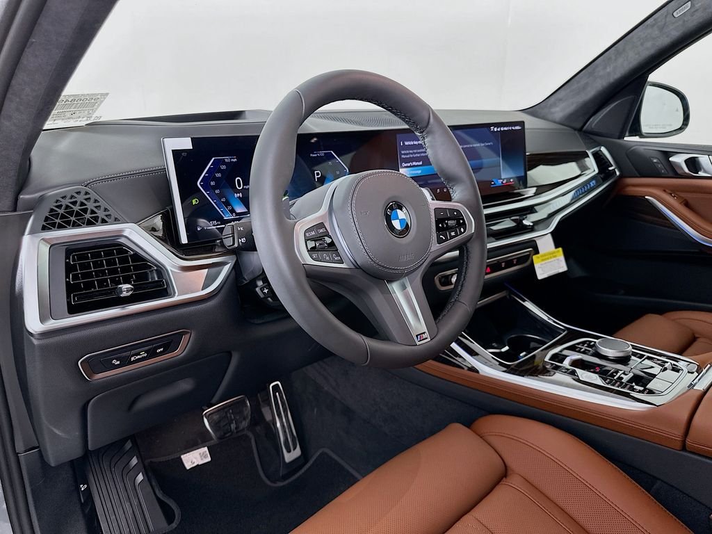 New 2027 Gray Metallic BMW xDrive40i image 9