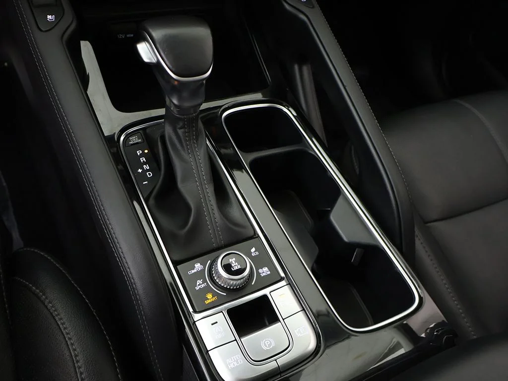 Used 2023 Black Kia SX image 61