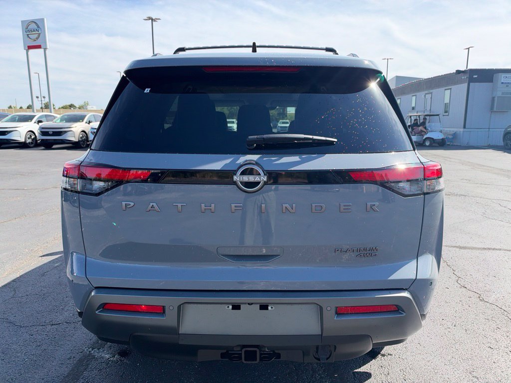 New 2026 Gray Nissan Platinum image 4