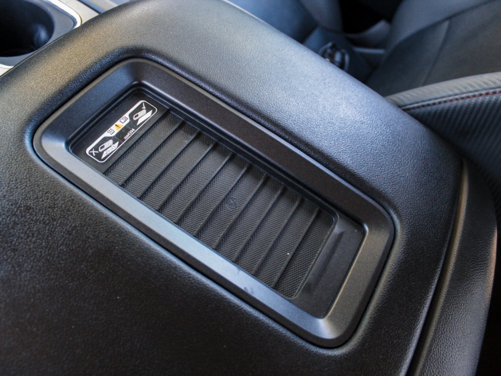 Used 2016 Onyx Black GMC SLT image 23