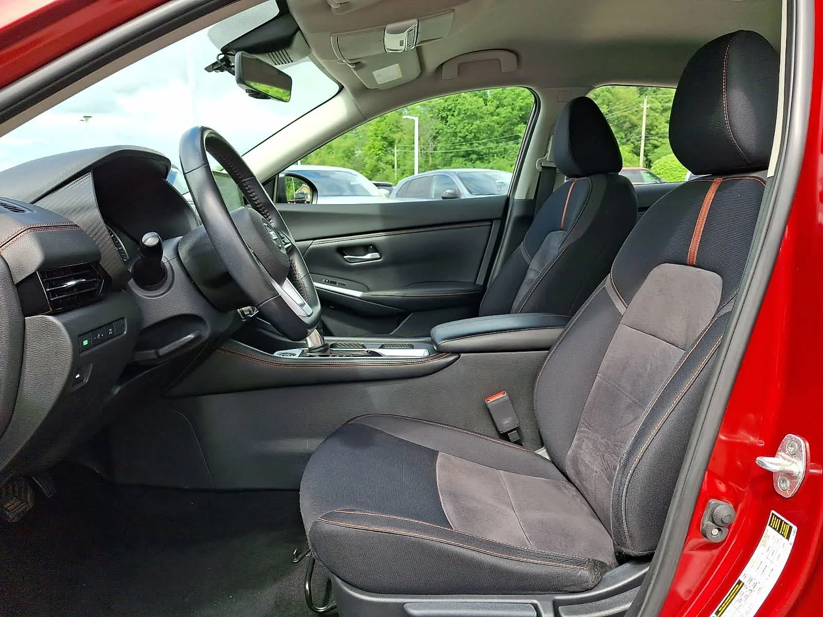 Used 2022 Scarlet Ember Tintcoat Nissan SR image 15