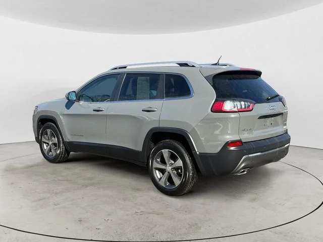 Used 2019 Sting-Gray Clearcoat Jeep Limited image 3