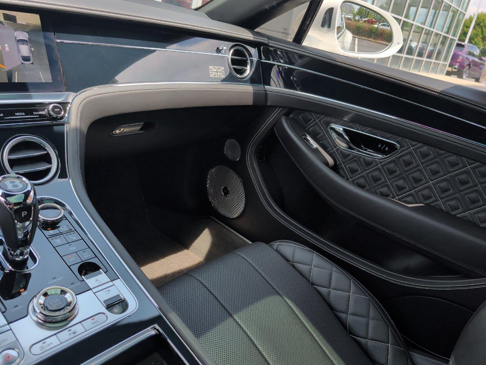 Used 2020 Glacier White Bentley GT First Edition image 11