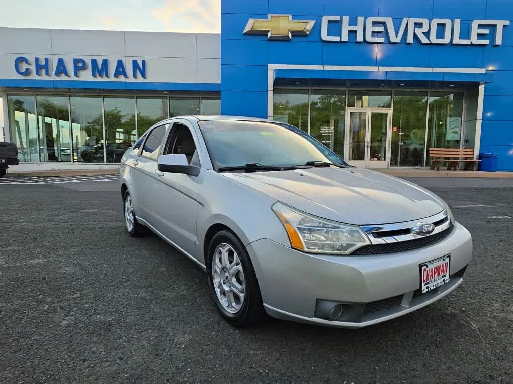 2009 Ford Focus SES's photo