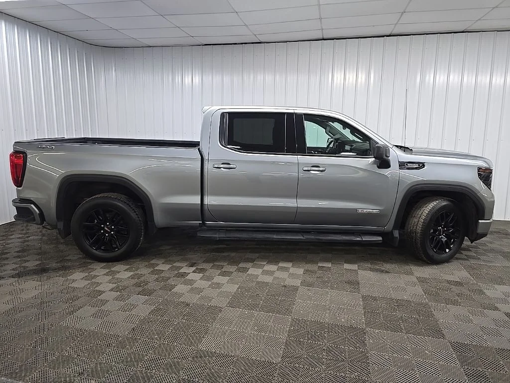 Used 2024 Silver GMC Elevation image 2