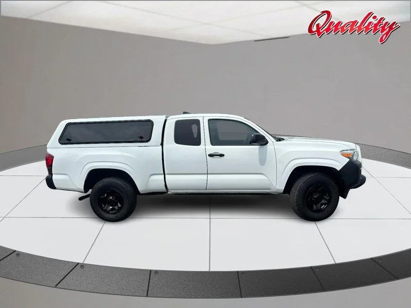 Used 2019 Toyota Tacoma SR with VIN 5TFRX5GN4KX158756 for sale in Alton, IL