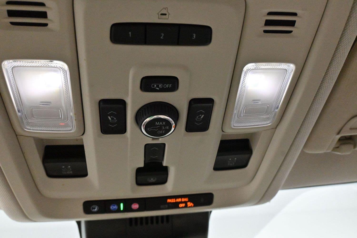 Used 2023 MIDNIGHT BLUE METALLIC GMC Denali image 31